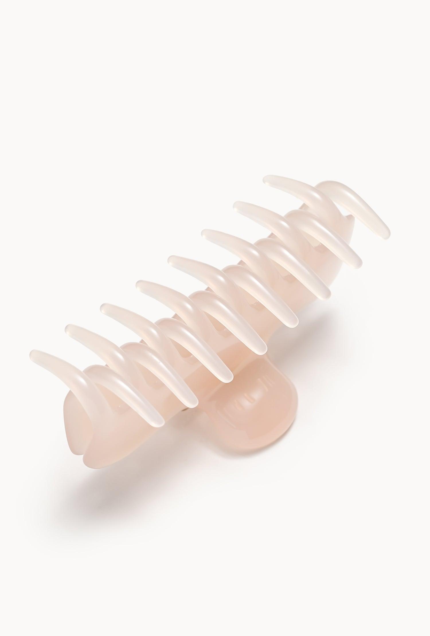 No. 4 Claw Clip in Pink Champagne bio-acetate go-to essentials undo hair claw big sale designer tortoise shell hair claw clip durable pink butterfly flat online wholesale hair pin hair accessories french barrettes for thick hair styles women.