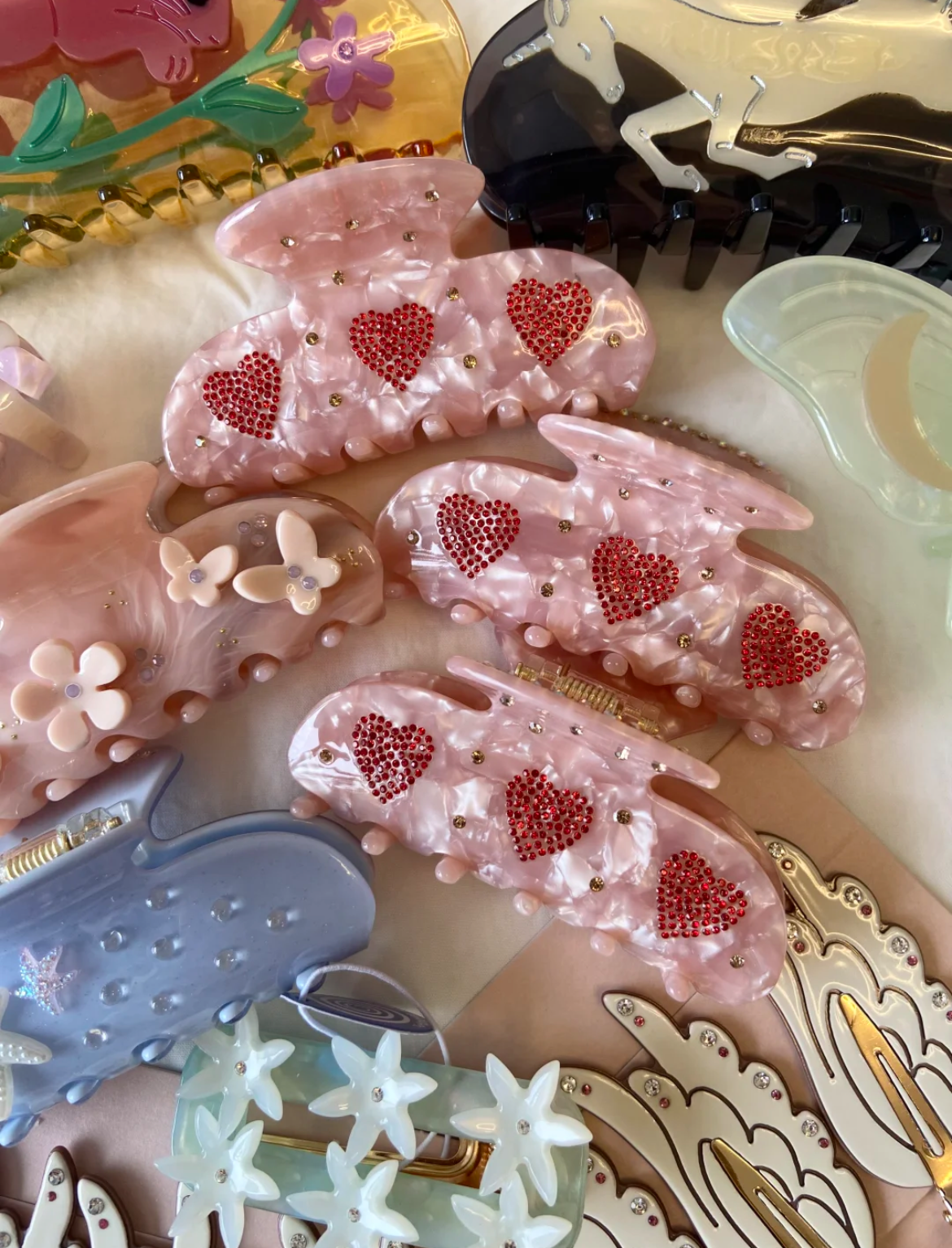 Sweetheart Eyes Clip in Angel Aura