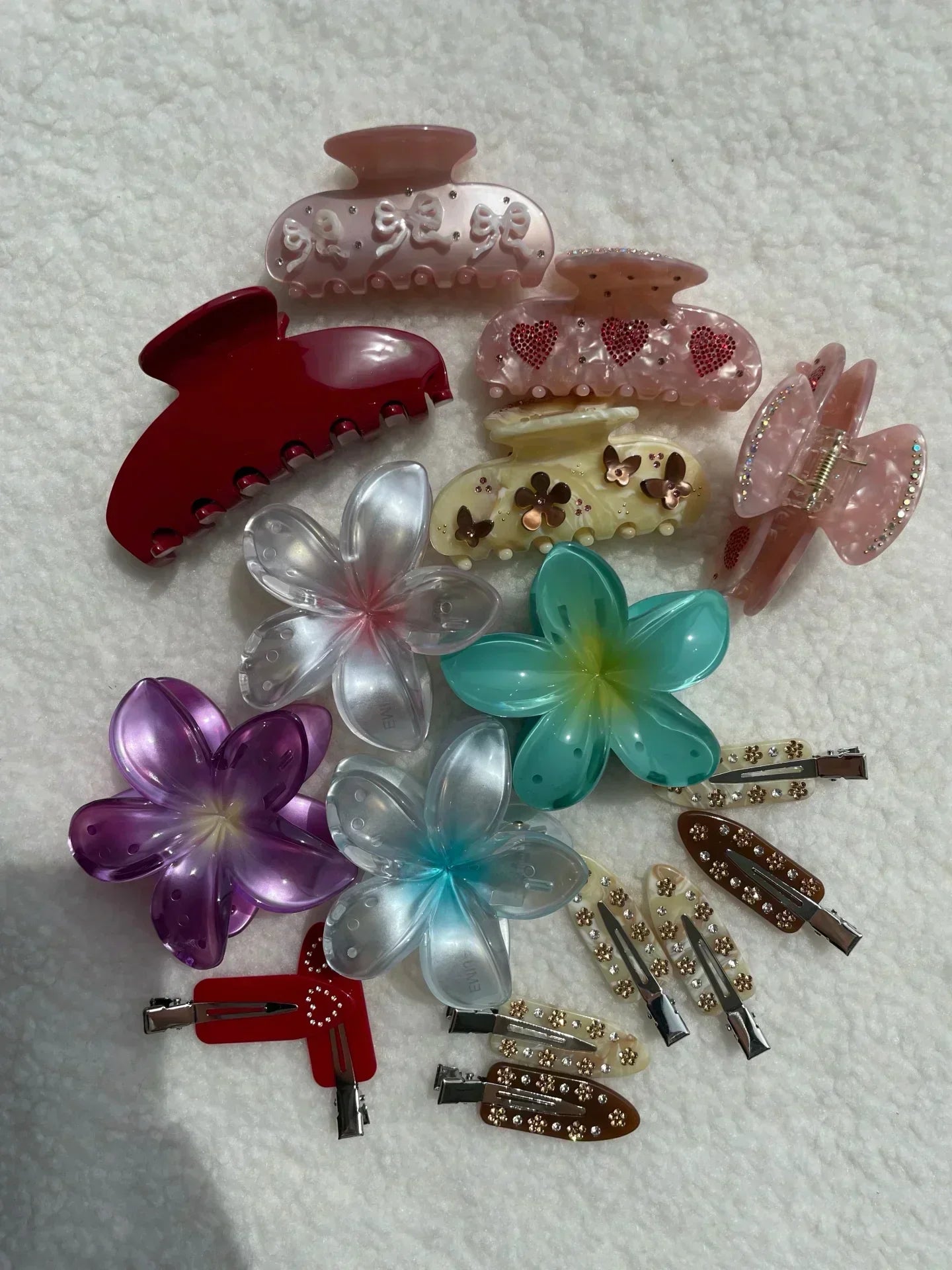 Solstice Bloom Sweetheart Clip in Daisy Pink Picnic