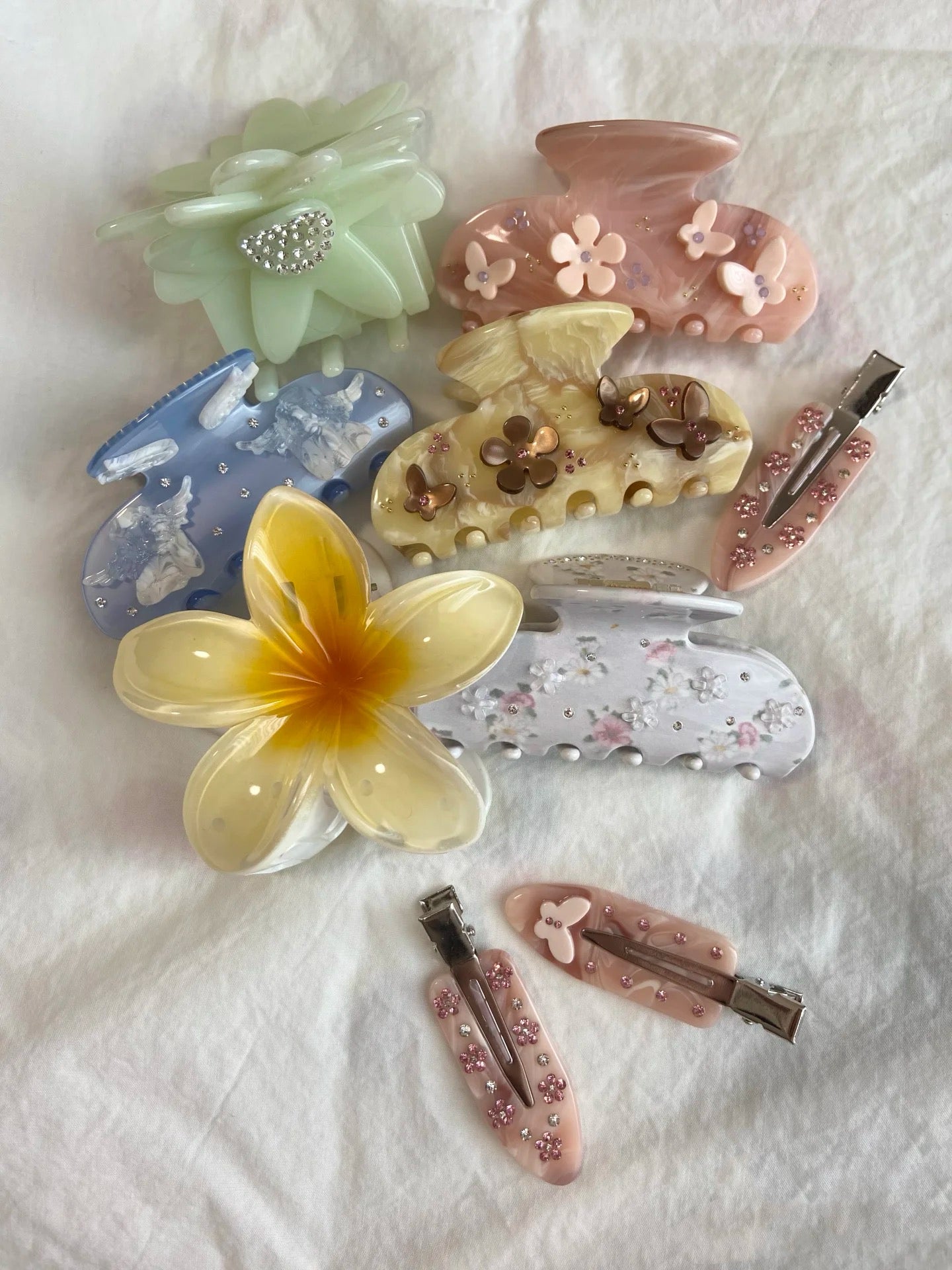 Sweetheart Eyes Clip in Angel Aura
