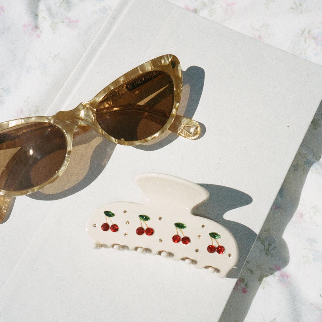 Sweetheart Clip in Cherry Pie bio-acetate go-to essentials emijay discount large big sale designer Sephora hair claw clip durable pink butterfly flat feminine, high-quality hair accessories like statement Nordstrom hair pin french barrettes for all hair types