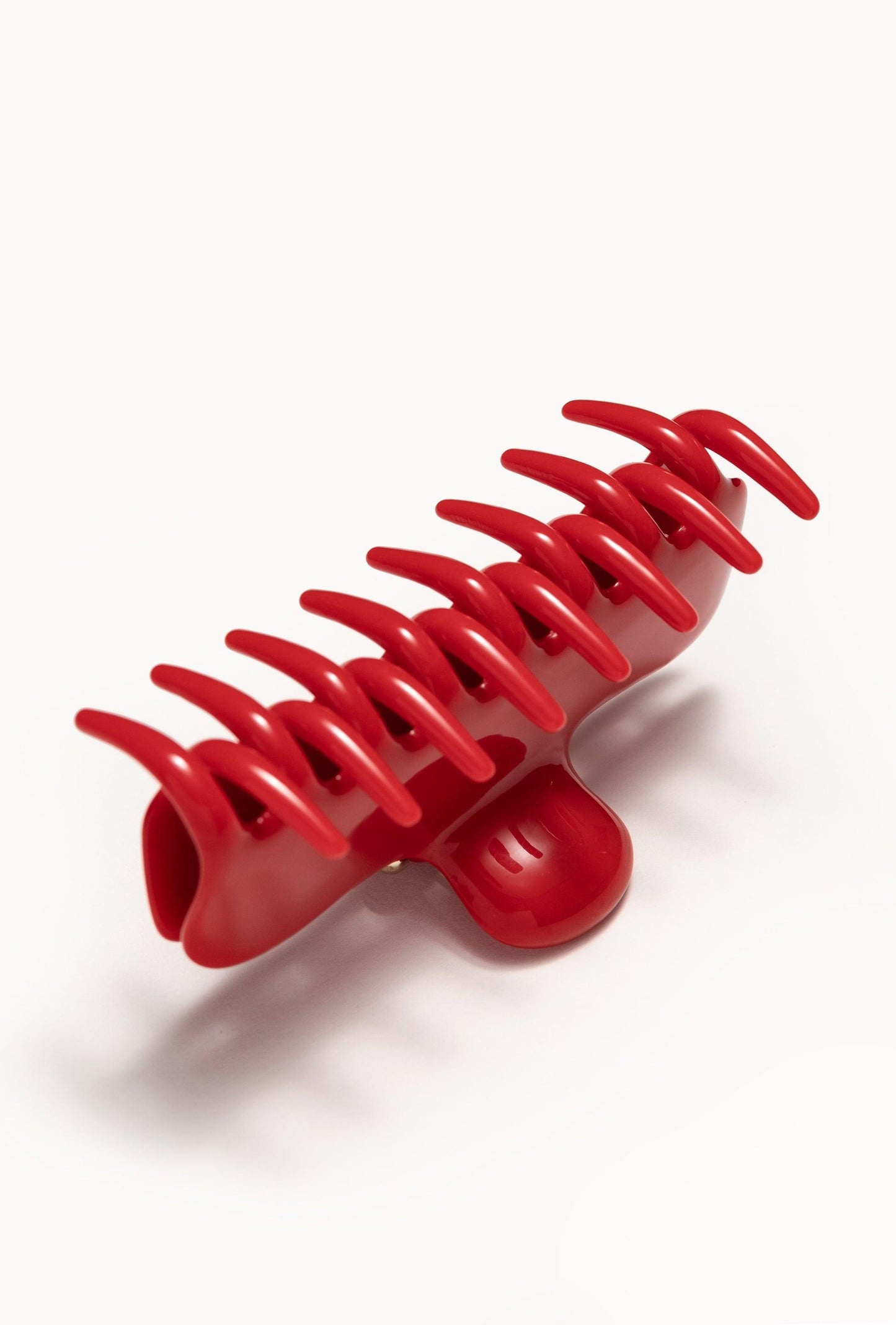 No. 4 Claw Clip Red Rosso bio-acetate go-to essentials undo hair claw big sale designer tortoise shell hair claw clip durable pink butterfly flat online wholesale hair pin hair accessories french barrettes for thick hair styles women.