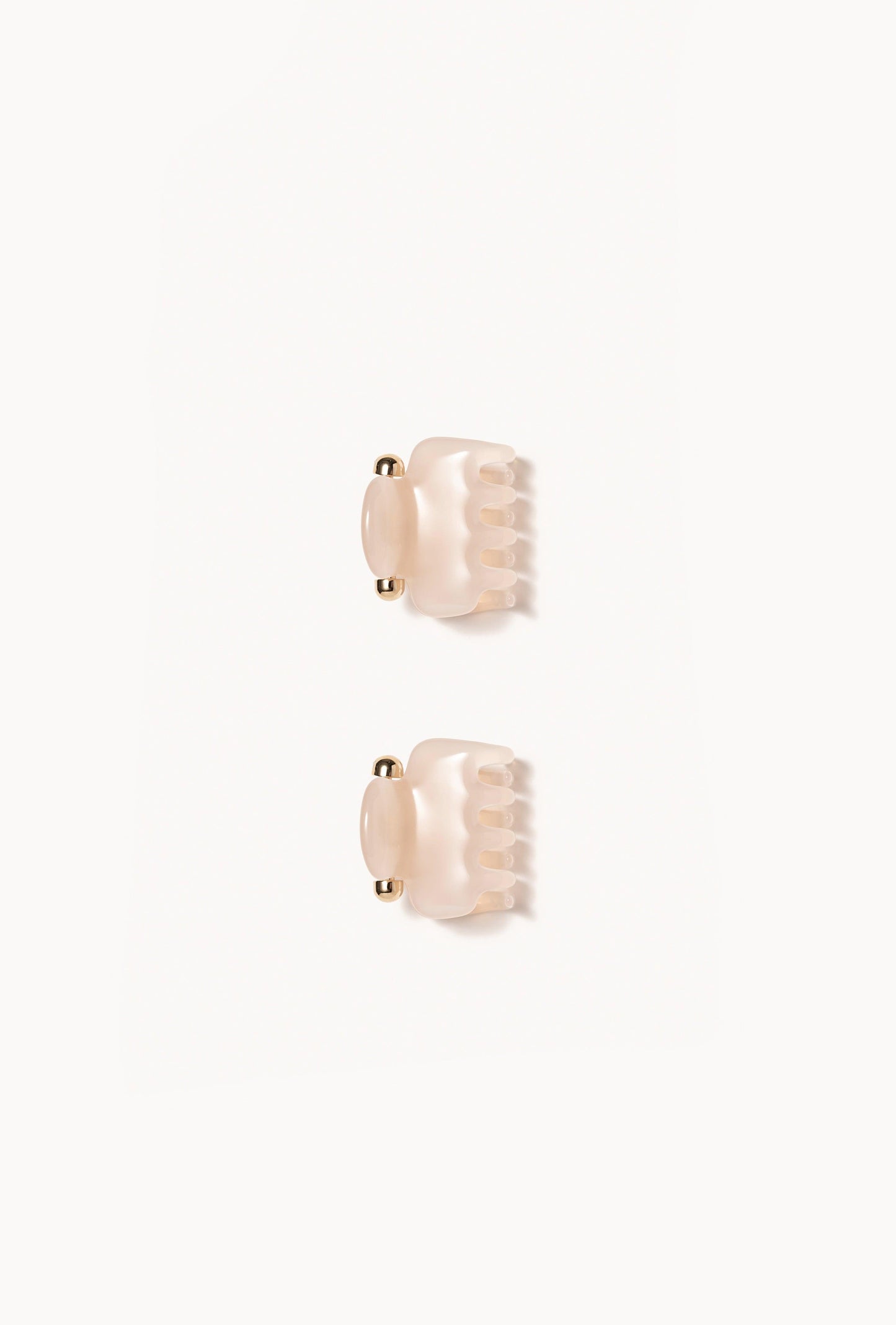 No. 2 Claw Clip in pink champagne bio-acetate go-to essentials undo hair claw big sale designer tortoise shell hair claw clip mid-size accessory versatile for styling half-ups or full twists effortlessly.