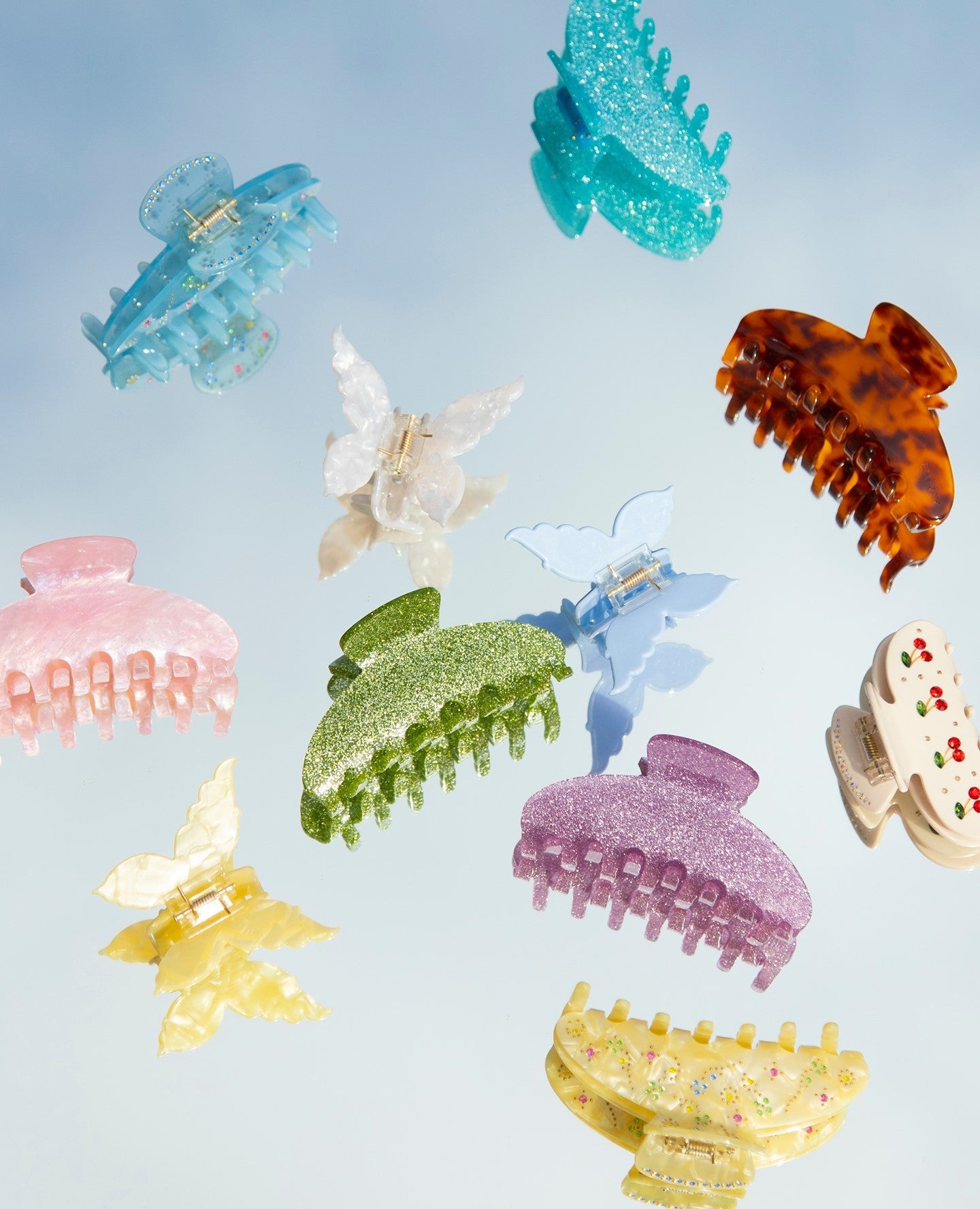 Banner image showcasing a emijay sale collection of hair clips . The assortment includes floral, pearl, and minimalist  butterfly shinning Tortoise designs, ideal for hair pin hairstyle. Perfect for thick thin curly hair and versatile hair accessories online