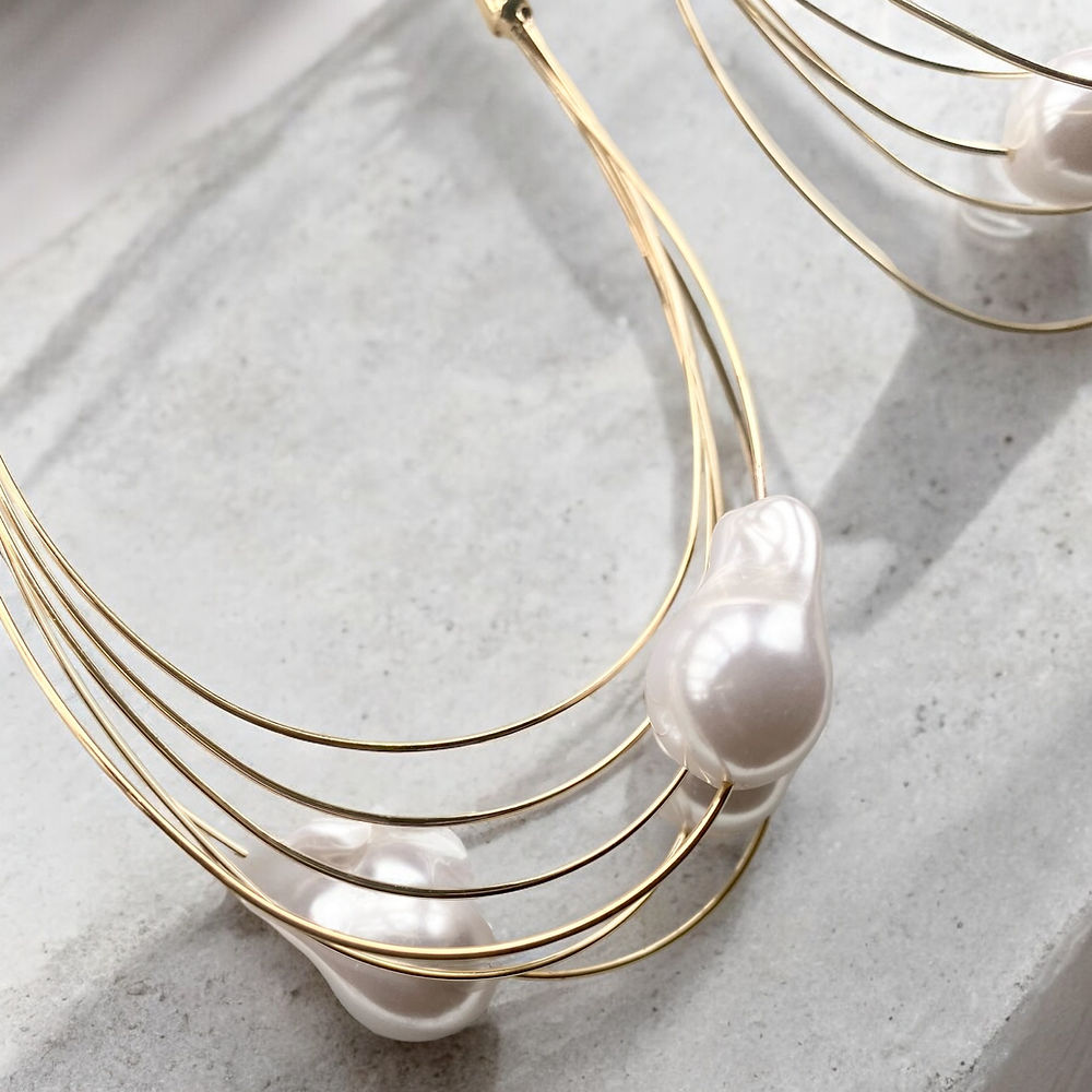 CHLOE GORGEOUS GIANT BAROQUE PEARL GOLD HOOP EARRINGS