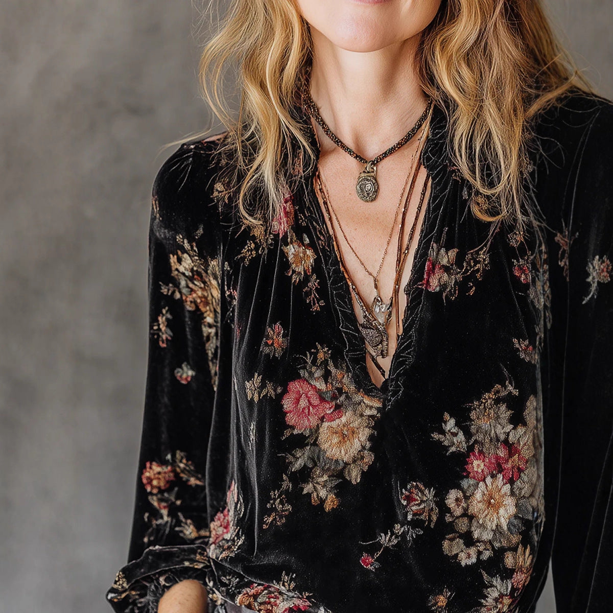 Velvet Vintage Flower Lantern Sleeve Shirt