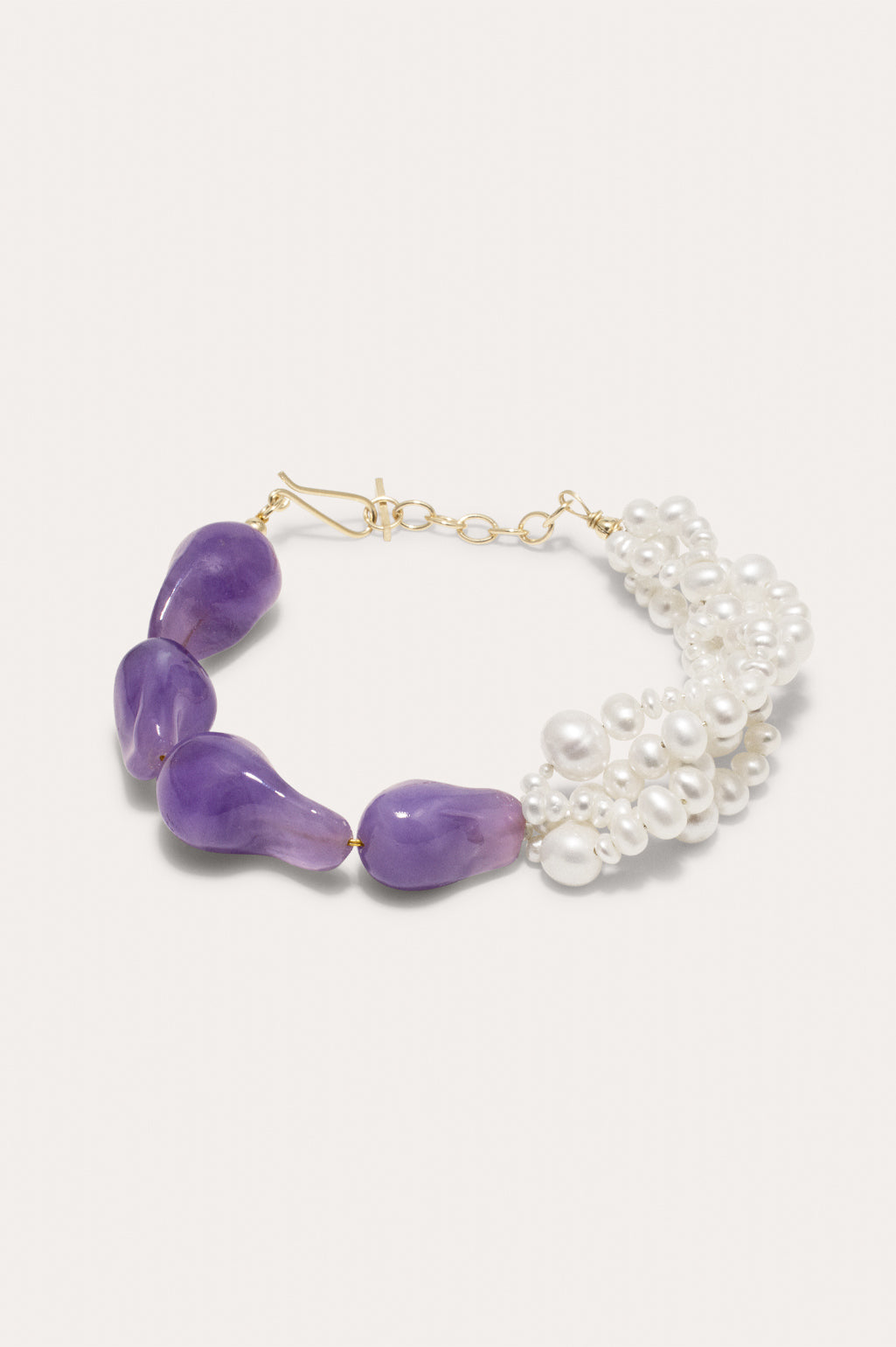 DEVOTION:PEARL AND LILAC BIO RESIN GOLD PLATED BRACELET