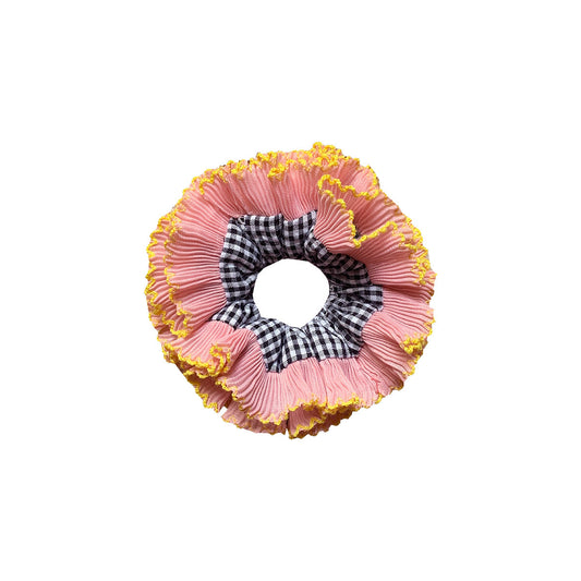 Sweet Dreams Scrunchie in Black pink Plaid oversized Soft and stylish cotton linen lace scrunchie feature a linen decorated design for added charm. A must-have statement accessory to complete your daytime look.