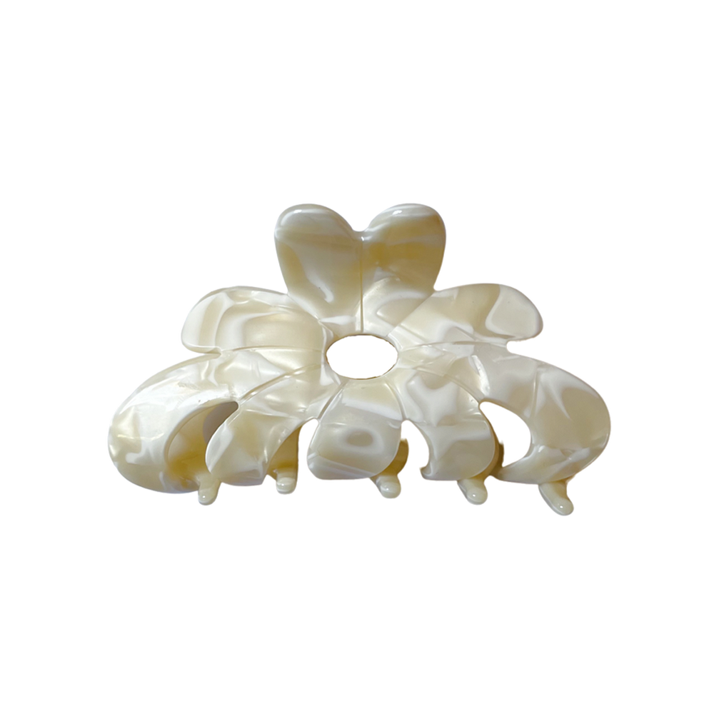 LISA BIG HAIR CLIP IN BUTTER PEARL