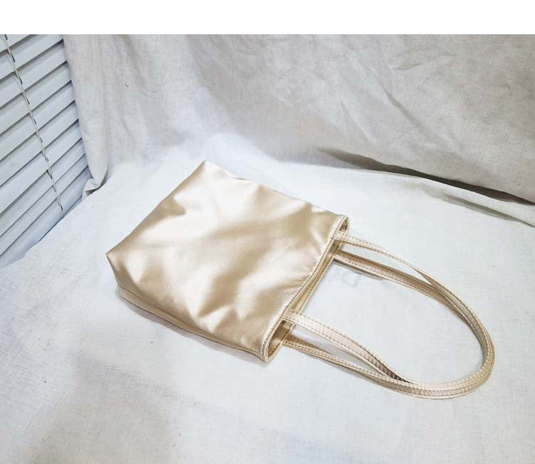 MILA LITTLE SILK BAG IN IVORY